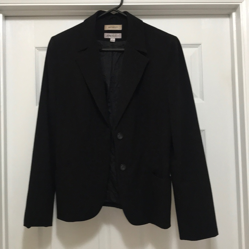 *Blazer with cute pockets and sleeves
